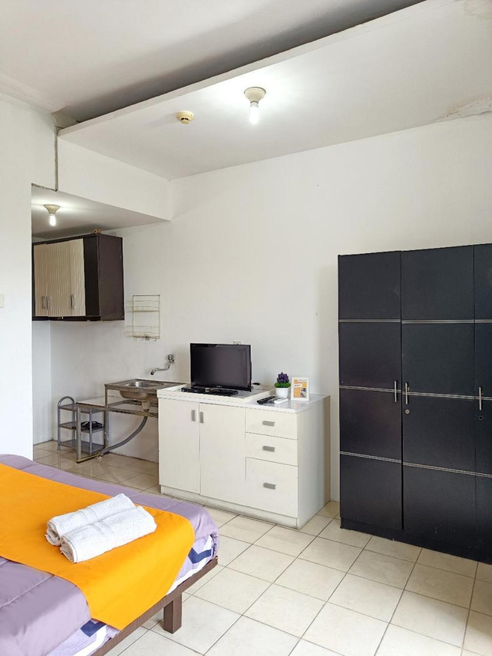 Cozy Studio Room Apartemen Centro City By Nusalink Джакарта Екстер'єр фото